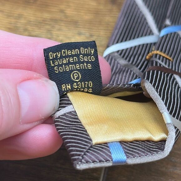 Donald J. Trump Brown Blue 100% Silk tie Necktie Signature Collection Hand Made - Picture 6 of 6